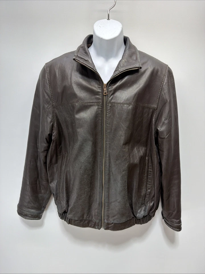 De Colección Izod Chaqueta de Bombardero de Cuero Genuino para Hombres L Marrón Forrado Bolsillos Interiores Cremallera Foto 1 de 4