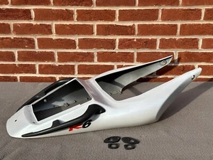 YAMAHA YZF600 YZF 600 R6 5EB 1999-2002 HECK HECKSTÜCK MOTORHAUBE + HALTEGRIFFE - Bild 1 von 20
