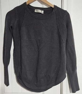 Suéter Estilo RD Pequeño Gris Oscuro Cuello Redondo Foto 1 de 3