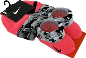 Nike Baby Pink Grey Ankle Cotton Swoosh Camouflage Beanie Booties Set Sz 0-6 MO - Picture 1 of 1