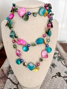 Collana Designer Unica Moda Donna 48"" Lunga Chic Multicolore Conchiglia & Perline - Foto 1 di 3