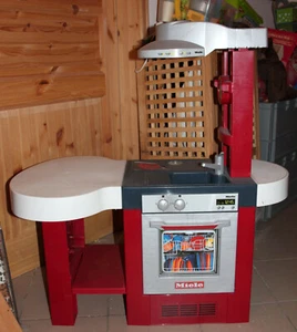 Spielküche Kinderküche MIELE mit viel Zubehör - Bild 1 von 12