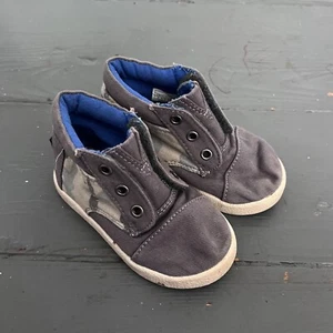 TOMS Toddler Size T5 Canvas Slip On Shoes Flats Grey Camo High Tops Blue EUC! - Picture 1 of 6