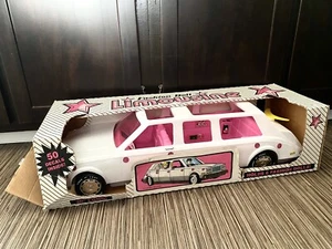 Vintage White Plastic Barbie Limo Limousine 1980’s - Picture 1 of 3