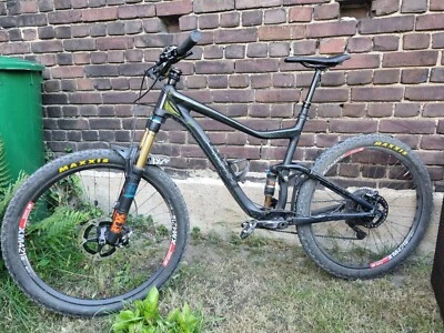 Giant Trance Advanced 140mm Carbon XTR Dt-Swiss 27.5 Größe L - Bild 1 von 4