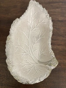 California Pottery Leaf Shaped Dish Blush Pink Gilt #594 USA 8.75”x4.5”x1.5” - Picture 1 of 5