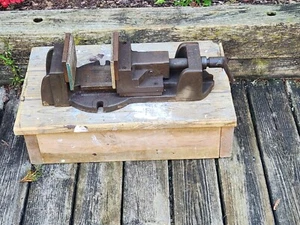 Wilton Milling Machinist Vise Drill Press 6" Jaws Schiller Park USA Vtg 60-70Lbs - Picture 1 of 24