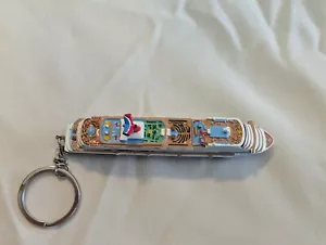Carnival Kreuzfahrtschiff Panorama 4" Zoll Modell Schlüsselanhänger Ornament - Bild 1 von 5