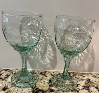 复古 Libbey Chivalry 绿色纹理葡萄酒干饮料玻璃酒吧套装 2 件套 — 第 1/2 张图片