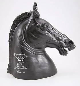 Protome Carafa Testa Cavallo Donatello Aragonese Capodimonte Porcellane Carusio - Foto 1 di 1