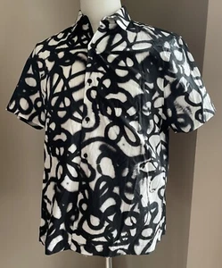 Topman M Mens Graffiti Black and White Button Up Short Sleeve Shirt Casual NWT - Picture 1 of 12