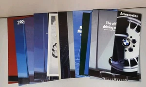 Grande lotto brochure vendita BMW vintage anni 80 90 cataloghi mailer 320i 528i - Foto 1 di 10