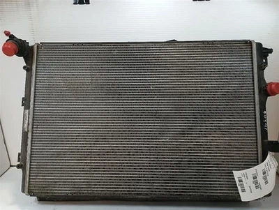 Radiador de 2013 Volkswagen Tiguan 2.0L AT 11229598 - Imagem 1 de 4