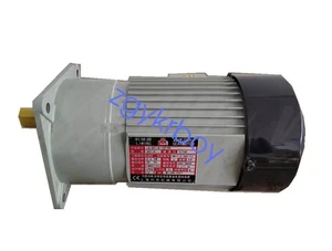 QTY:1 new Reducer LK-SV11A-120-04 SV11A 1/120 0.4kw CM11-4-400-TJ - Afbeelding 1 van 3