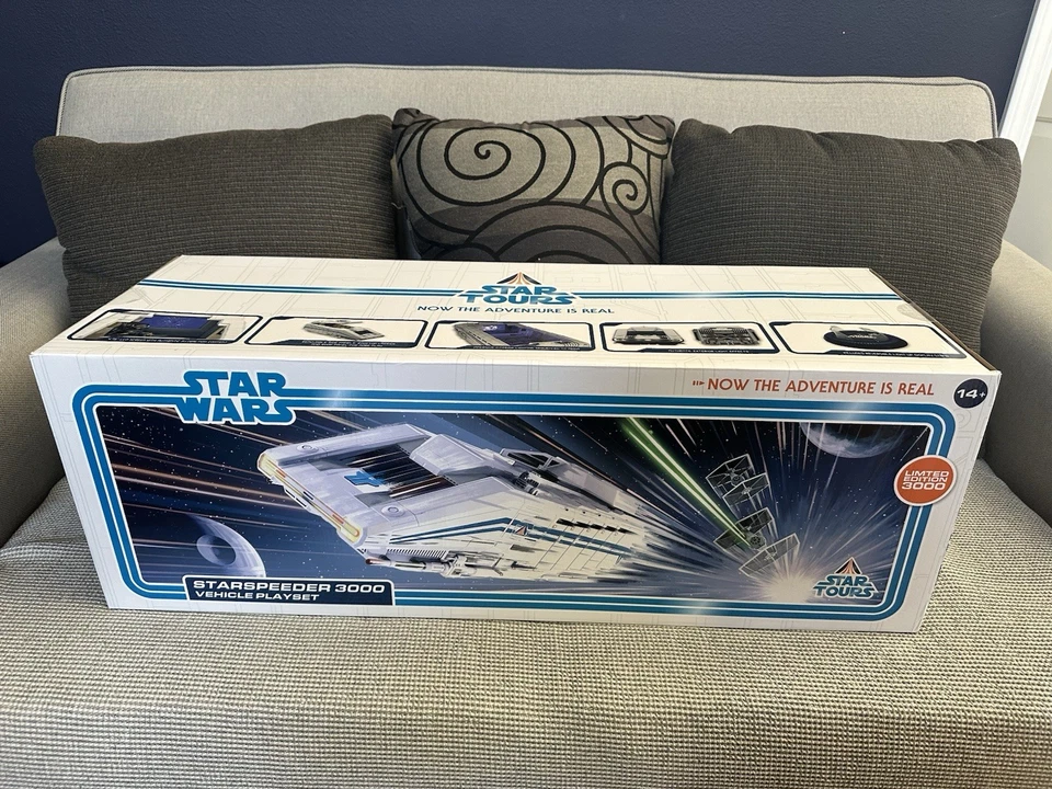 星球大战星球大战 StarSpeeder 3000 迪士尼 2024 D23 Expo 限量独家新品 — 第 1/1 张图片