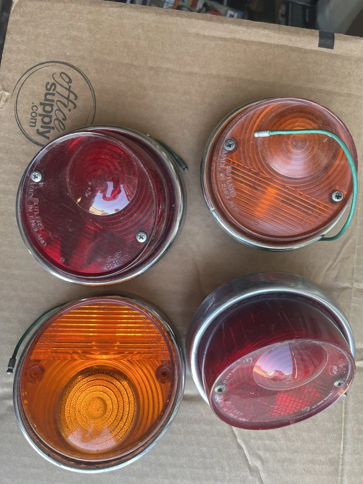  Consul Capri / Classic Tail Lights; Good, Used -Set of Four - Image 1 of 2