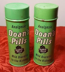Menge 2 Vintage Doan’s Pillen Dose Medizin Behälter mit Deckel leer 3" hoch - Bild 1 von 4