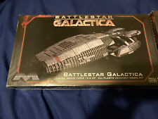 New MOEBIUS MODELS BSG Galactica And Battlestar Galactica Viper MKll