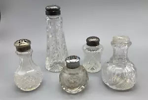Antiguo lote saleros EAPG vidrio pesado corte individual con tapas de zinc o peltre - Imagen 1 de 24