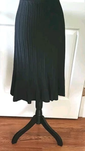 Ming Wang Black Pleated  Fluted Acrylic Knit Skirt in XL - Picture 1 of 12