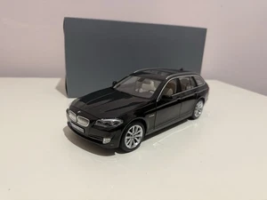 Norev 1/18 BMW 5-Series 550i Touring F11 2010 - Foto 1 di 6