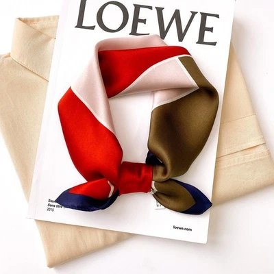 Bufanda cuadrada 100 % seda morera 53*53 cm mujer pañuelo envolvente Foto 1 de 3