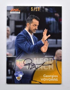 2024-25 LKL Coach Autogramm #COA-A07 Georgios Vovoras 05/10 - Bild 1 von 2