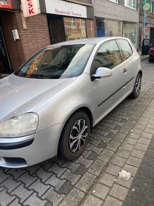 golf 5 - Bild 1 von 15
