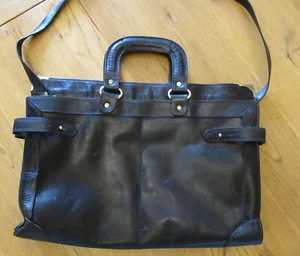 VINTAGE SLIM BLACK LEATHER BRIEFCASE.. 40CM BY 30CM - Picture 1 of 9