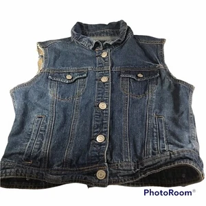 Rue 21 Girl’s Blue Denim Distressed Vest Size Large Good Preowned Condition - Picture 1 of 12
