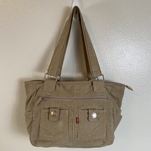 illy guess bolsa