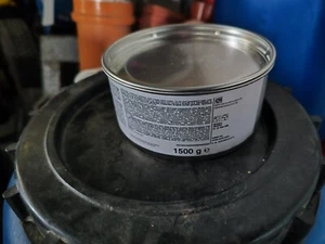 6x 1,5 Kilo  Multi  Universalspachtel  Karosseriespachtel  Gesammt 9 Kilo  - Bild 1 von 2