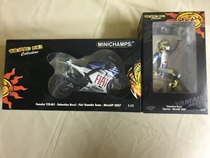1/12 Minichamps Valentino Rossi 2007 Yamaha Bike and figurine - Picture 1 of 5