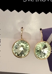 NEW MADE with SWAROVSKI CRYSTAL ROUND GREEN GOLD PIERCED DROP EARRINGS - Picture 1 of 3