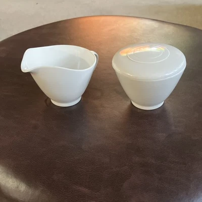 Vintage White Melamine MId Century Modern Cream and Sugar Set w/ Lid - Image 1 of 4