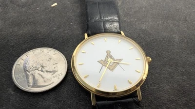Vintage Masonic Watch Swiss Quartz Gold Tone Case Black Leather Strap Freemason - Photo 1/4