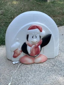 Vintage Penguin in Igloo Lighted Christmas Blow Mold General Foam plastics - Picture 1 of 8