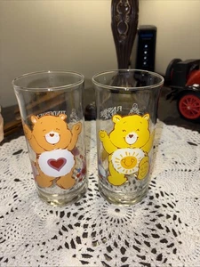 Vintage Care Bears Collectors Drinkware Pizza Hut Glasses—1983–Set Of 2 - Picture 1 of 7