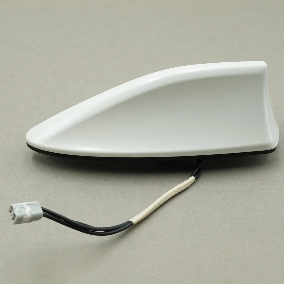 Antena de techo Subaru WRX y WRX STI 2015-2019 blanco cristal 86321VA320W6 4451 Foto 1 de 4