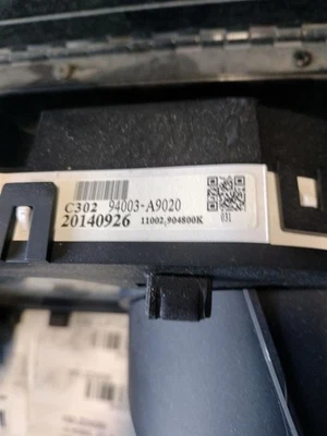 Cuadro de instrumentos velocímetro 2015-2016 kia sedona Foto 1 de 4