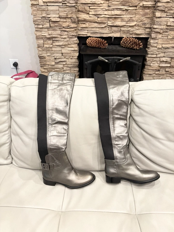 Botas de cuero TORY BURCH JACK sobre la rodilla metálicas envejecidas talla 6  Foto 1 de 3