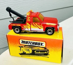 1996 MATCHBOX SUPERFAST #21 RED GMC WRECKER 24 HOUR TOWING NEW IN BOX - Picture 1 of 5