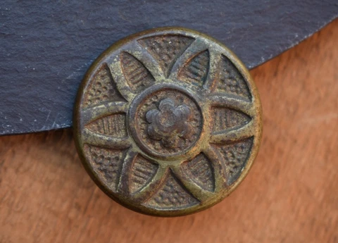 Victorian Servants Bell Brass Roundel Centre Flower Bloom Old Vintage Reclaimed Cover