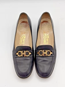 Salvatore Ferragamo Ladies Notched Bit Loafers Black Leather VTG Sz 6B DS F31 - Picture 1 of 13