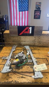 2005-2008 INFINITI FX SERIES LEFT FRONT DOOR WINDOW REGULATOR W/MOTOR - Picture 1 of 10