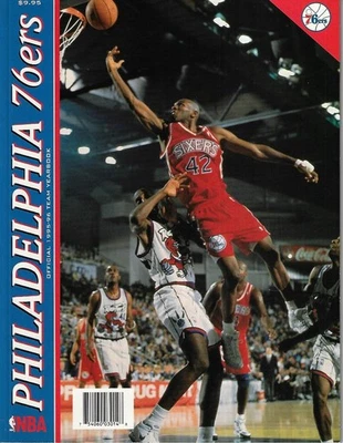 Anuario Philadelphia 76ers 1995-96, Derrick Coleman, Jerry Stackhouse - NUEVO Foto 1 de 2