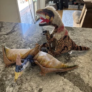 Jurassic Park Jurassic Quest Dinosaur Stuffed Animal Plush Lot Of 2. - Bild 1 von 8
