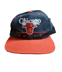 Vintage Chicago Bulls Snapback Hat Universal Brand Twill Cap 90s NBA Licensed - Picture 1 of 2
