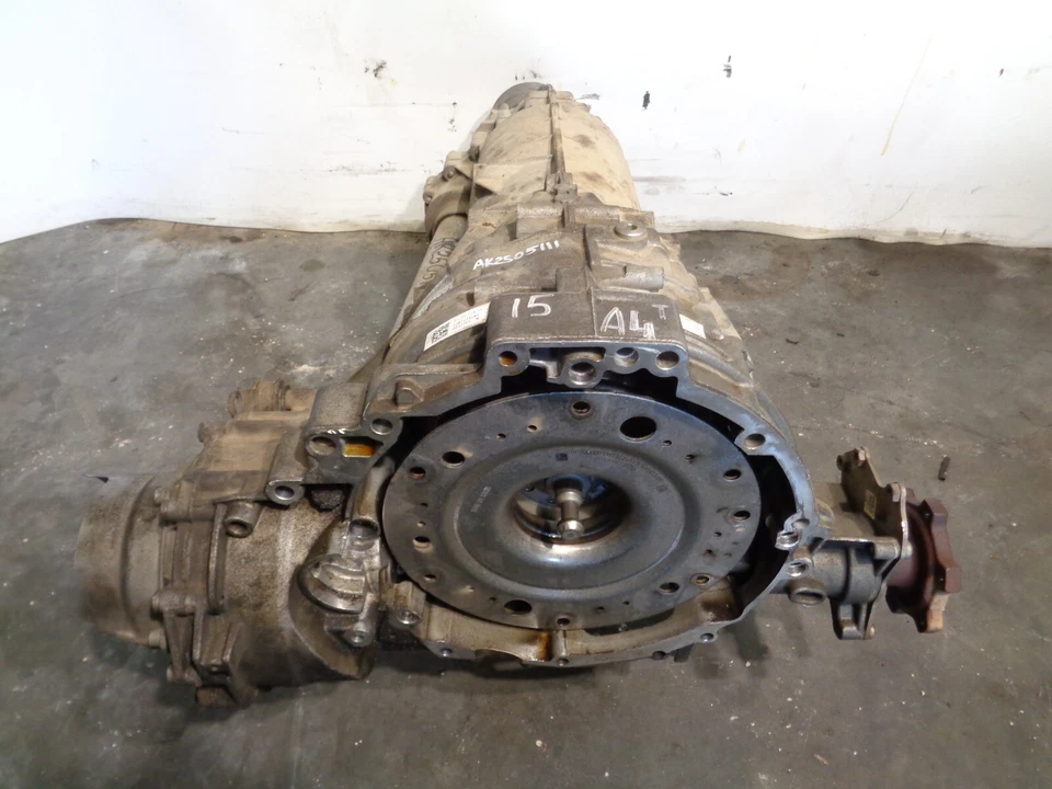 2015-2016 Audi A4 Quattro AWD Automatic Transmission ID QCT OEM AK2505111 Foto 1 de 4