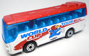 1995 MATCHBOX IKARUS COACH WORLD CUP TOUR WHITE 1:140 DIECAST 3" BUS W/ RED BLUE